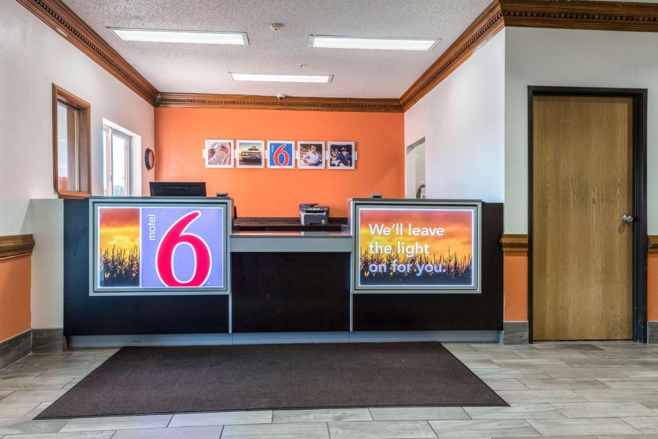 Hotel 6-indianapolis, In - Southport Indianapolis