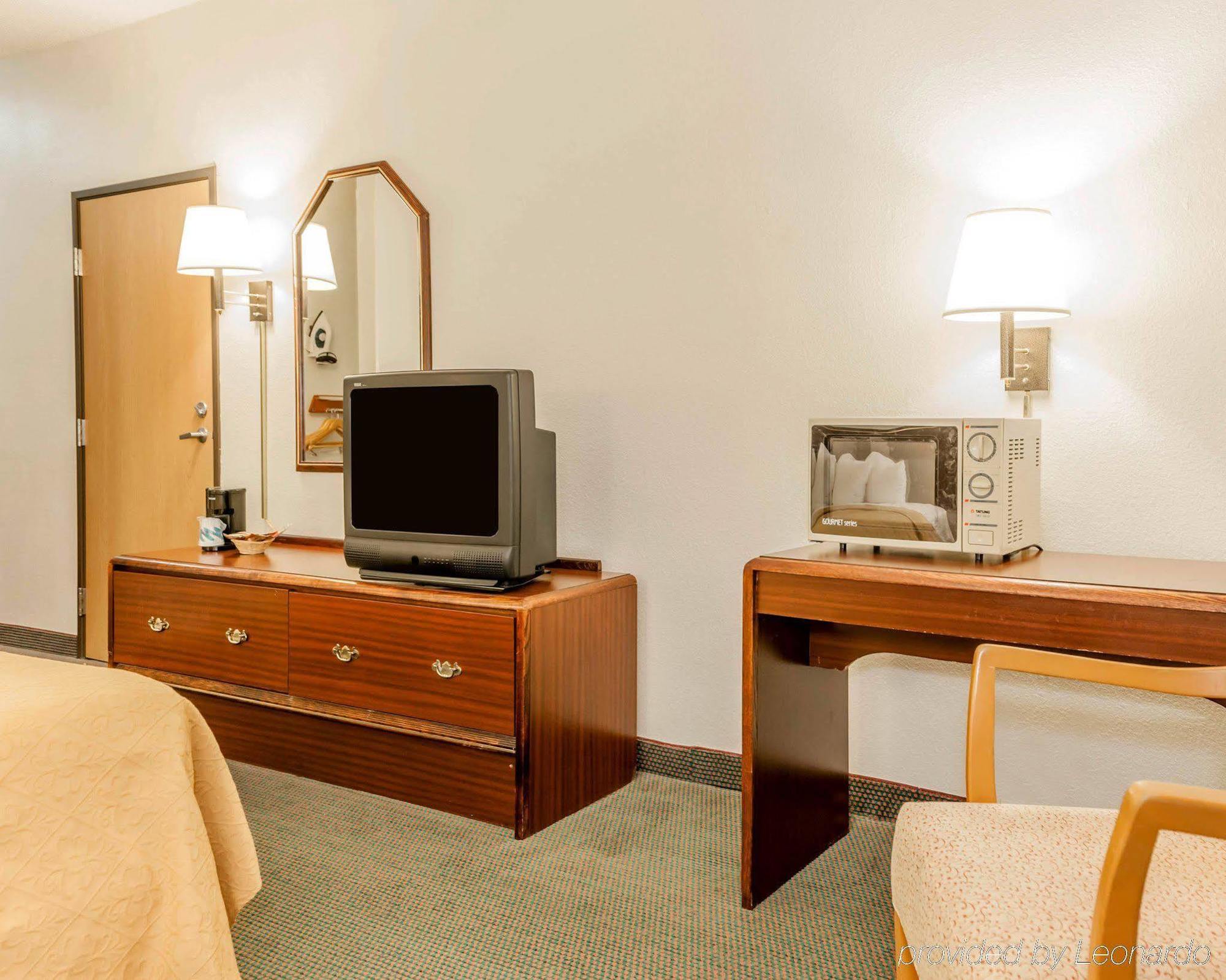 Hotel 6-indianapolis, In - Southport 2*
