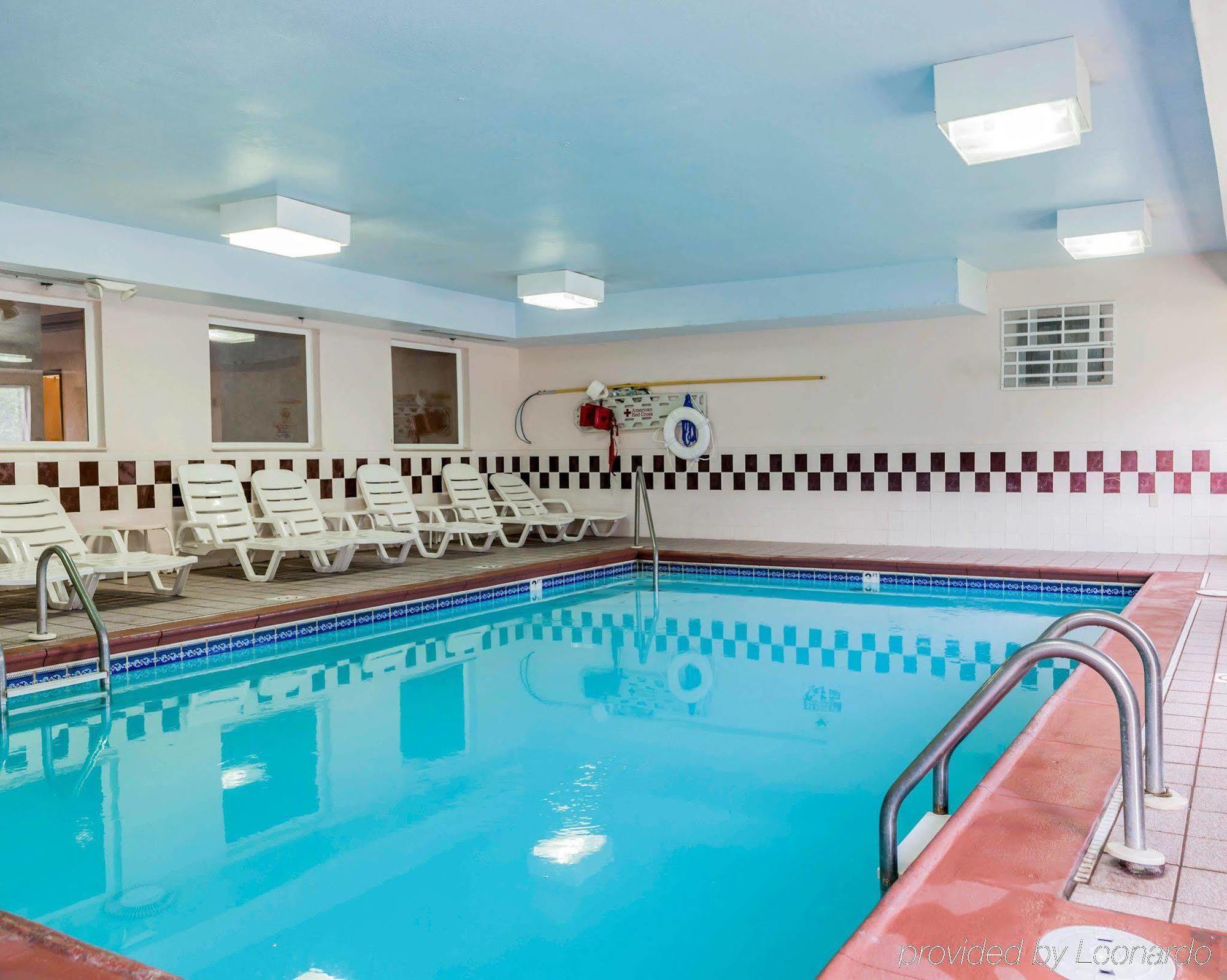 6-indianapolis, In - Southport Hotel 2*